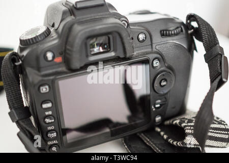 Hinten eine professionelle DSLR-Kamera Stockfoto