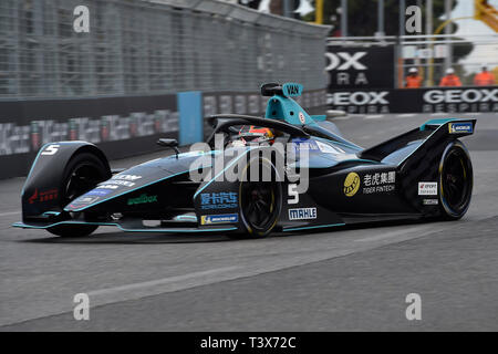 Rom, Italien. 12. Apr 2019. Stoffel Racelab Vandoorne (HWA) während der SHAKEDOWN vor 2019 GEOX ROM E-Prix auf Circuto Cittadino dell'EUR, Rom, Italien Am 12. April 2019. Foto von Giuseppe Maffia. Credit: UK Sport Pics Ltd/Alamy leben Nachrichten Stockfoto