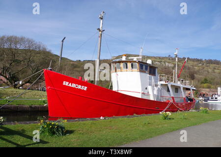 Das Seepferdchen, ein Schiff, das in der Bowling Becken in West Dunbartonshire in Schottland günstig ist Stockfoto