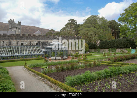 Der ummauerte Garten am Schloss Glenveagh Nationalpark Glenveagh, County Donegal, Irland. Stockfoto