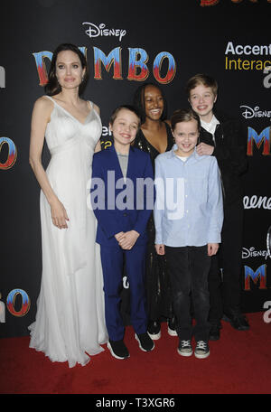 Film Premiere von Dumbo mit: Angelina Jolie, Knox Leon Jolie-Pitt, Zahara Marley Jolie-Pitt, Vivienne Marcheline Jolie-Pitt, Shiloh Nouvel Jolie-Pitt Wo: Los Angeles, Kalifornien, Vereinigte Staaten, wenn: 11 Mar 2019 Credit: Apega/WENN.com Stockfoto