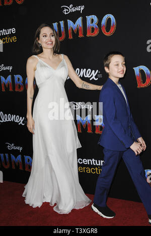 Film Premiere von Dumbo mit: Angelina Jolie, Vivienne März Wo: Los Angeles, Kalifornien, Vereinigte Staaten, wenn: 11 Mar 2019 Credit: Apega/WENN.com Stockfoto