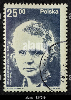 Maria Sklodowska Curie Portrait auf einen Jahrgang (1982), abgebrochen Post Stempel aus Polen Stockfoto