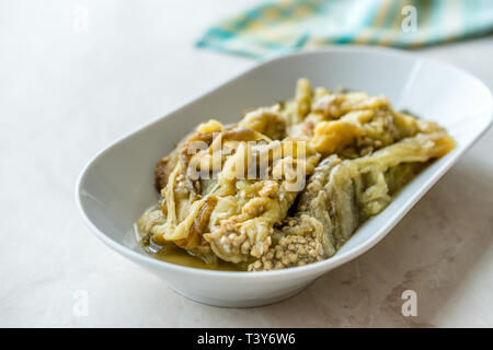 Selbstgemachte Auberginen Paste Baba Ganoush/Aubergine Dip. Ökologische Lebensmittel. Stockfoto