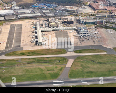 Ein Luftbild der Flughafen Birmingham, West Midlands, Großbritannien Stockfoto