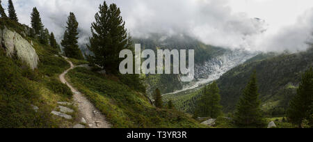 Trail nach Mt Blanc, Schweiz Stockfoto