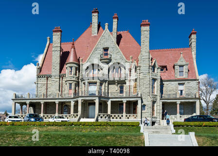 Craigdarroch Castle in Victoria, British Columbia, Kanada im Frühjahr 2019. Stockfoto