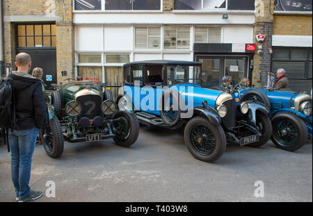 Mehr als 25 Pre-War Bentleys bei Bonhams New Bond Street für Vorschau von "Das Zeitalter der Endeavour Ausstellung 'feiert 100 Jahre racing Bentley. Stockfoto