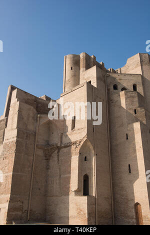 Tolles portal Ak-Saray - White Palace von Amir Timur, Usbekistan, shahrisabz. Antike Architektur in Zentralasien Stockfoto