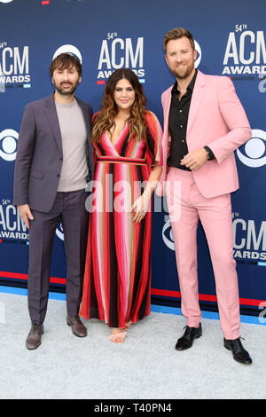 April 7, 2019 - Las Vegas, NV, USA - LAS VEGAS - APR 7: Dave Haywood, Hillary Scott, Charles Kelley bei der 54 Akademie der Country Music Awards im MGM Grand Garden Arena am 7. April 2019 in Las Vegas, NV (Credit Bild: © Kay Blake/ZUMA Draht) Stockfoto