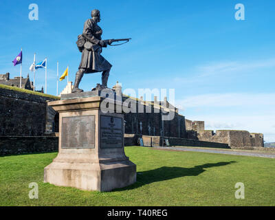 Die Prinzessin Louises oder Argyll und Sutherland Highlanders Südafrika Kriegerdenkmal an der Stirling Castle Stadt Stirling Schottland Stockfoto