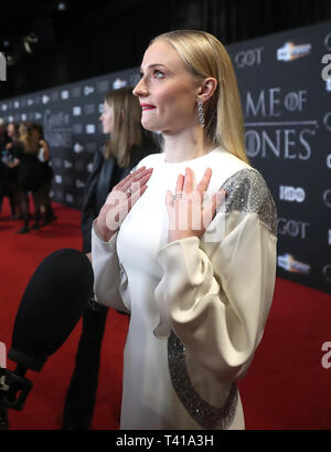 Sophie Turner die Teilnahme am Spiel der Throne Premiere, an der Waterfront Hall, Belfast statt. Stockfoto