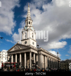 LONDON - 25. FEBRUAR 2019: Anglikanische Kirche von St. Martin in die Felder in der nordöstlichen Ecke von Trafalgar Square. Stadt von Westminster, Stockfoto