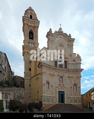 Cervo, Ligurien, Italien: Die Kirche von San Giovanni Battista Stockfoto