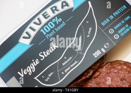 Vivera veggie steak Paket mit vegan Anlage gegründete Label. Großbritannien Stockfoto
