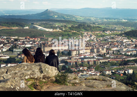 Gruppe von Personen bei Santiago de Compostela Blick Blick von oben am Nachmittag Stockfoto