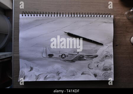 Skizzenbuch zeichnen in Phasen der P51 Mustang. Bleistift, Feder und Tinte und Tusche waschen. Stockfoto