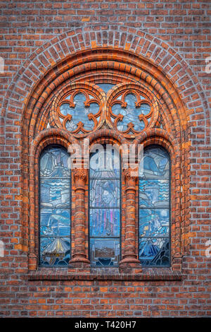Eines der Fenster des Rathauses in Helsingør in Dänemark. Stockfoto