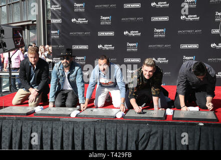 April 2019 - Las Vegas, NV, USA - 12. April 2019 - Las Vegas, NV - Backstreet Boys, Brian Littrell, AJ McLean, Howie Dorough, Nick Carter, Kevin Richardson. Handdruck-Zeremonie der Backstreet Jungen im Planet Hollywood Resort und Casino. Foto: MJT/AdMedia Stockfoto