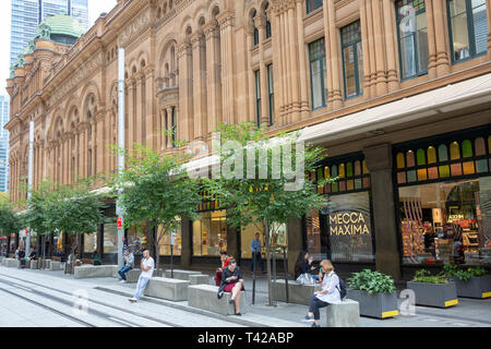 Eingang zum Queen Victoria Building auch als Qvb auf der George Street in Sydney QVB Häuser viele Geschäfte und Läden, Sydney, Australien bekannt Stockfoto