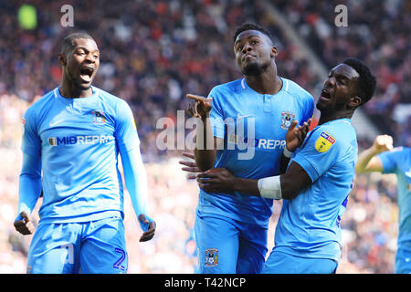 SUNDERLAND, England. 13. April von Coventry City helle Enobakhare feiert zählenden erste Ziel seiner Seite während der Sky Bet Liga 1 Übereinstimmung zwischen Sunderland und Coventry City im Stadion des Lichts, Sunderland am Samstag, 13. April 2019. (Credit: Steven Hadlow | MI Nachrichten) nur die redaktionelle Nutzung, eine Lizenz für die gewerbliche Nutzung erforderlich. Keine Verwendung in Wetten, Spiele oder einer einzelnen Verein/Liga/player Publikationen. Foto darf nur für Zeitung und/oder Zeitschrift redaktionelle Zwecke verwendet werden. Möglicherweise nicht für Publikationen, bei denen 1 Spieler, 1 Club oder 1 Wettbewerb ohne schriftliche Genehmigung von Fo verwendet werden. Stockfoto