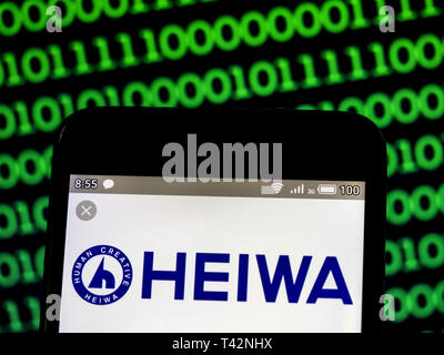 In der Ukraine. 13 Apr, 2019. In diesem Foto Illustration einer heiwa Corporation logo gesehen auf einem Smartphone angezeigt. Quelle: Igor Golovniov/SOPA Images/ZUMA Draht/Alamy leben Nachrichten Stockfoto