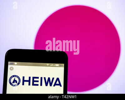 In der Ukraine. 13 Apr, 2019. In diesem Foto Illustration einer heiwa Corporation logo gesehen auf einem Smartphone angezeigt. Quelle: Igor Golovniov/SOPA Images/ZUMA Draht/Alamy leben Nachrichten Stockfoto