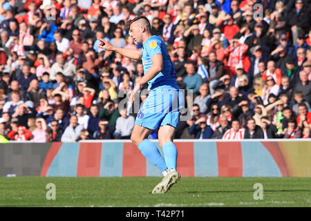 SUNDERLAND, England. 13. April von Coventry City Jordan Shipley feiert zählenden vierte Ziel seiner Seite während der Sky Bet Liga 1 Übereinstimmung zwischen Sunderland und Coventry City im Stadion des Lichts, Sunderland am Samstag, 13. April 2019. (Credit: Steven Hadlow | MI Nachrichten) nur die redaktionelle Nutzung, eine Lizenz für die gewerbliche Nutzung erforderlich. Keine Verwendung in Wetten, Spiele oder einer einzelnen Verein/Liga/player Publikationen. Foto darf nur für Zeitung und/oder Zeitschrift redaktionelle Zwecke verwendet werden. Möglicherweise nicht für Publikationen, bei denen 1 Spieler, 1 Club oder 1 Wettbewerb ohne schriftliche Genehmigung von Fuß verwendet werden. Stockfoto