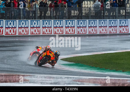 Valencia/Spanien - 11/18/2018 - #44 Pol Espargaro (SPA, KTM) und #26 Dani Pedrosa (SPA, Honda) während der Valencia GP auf Ricardo Tormo Stockfoto