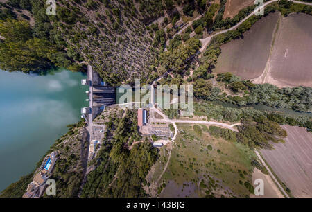 Luftaufnahme eines Staudamms in Andalusien Stockfoto