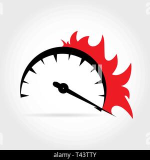 Symbolische Erhöhung der Geschwindigkeit auf dem Tacho mit dem Aufkommen von Feuer, ein flaches Design Stock Vektor
