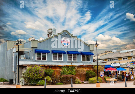 MONTEREY, Kalifornien - 13. Mai 2016: Monterey hat Künstler seit dem späten 19. Jahrhundert und viele berühmte Maler und Schriftsteller angezogen haben gelebt. Stockfoto