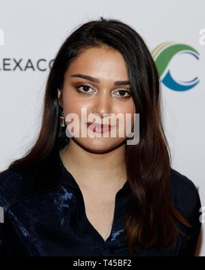 Las Vegas, NV, USA. 13 Apr, 2019. Ariela Barer bei der Ankunft für die ClexaCon 2019 Cocktail für Veränderung und Fun Run die Sichtbarkeit Fund, der Jewelle Gomez Zimmer im Tropicana Hotel, Las Vegas, NV, 13. April 2019 zu profitieren. Credit: JA/Everett Collection/Alamy leben Nachrichten Stockfoto
