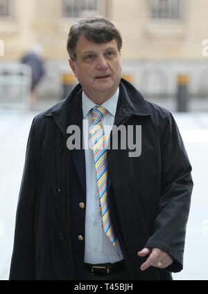 London, Großbritannien. April 2019. Gerard Batten kommt in den BBC Studios Credit: Stockfoto