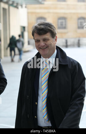 London, Großbritannien. April 2019. Gerard Batten kommt in den BBC Studios Credit: Stockfoto