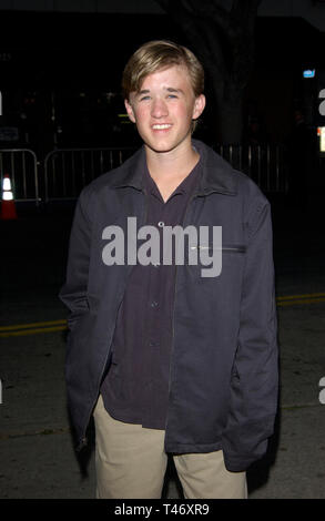 LOS ANGELES, Ca. April 07, 2003: Schauspieler Haley Joel Osment auf der Los Angeles Premiere in der Familie läuft. Stockfoto