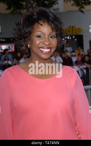 LOS ANGELES, Ca. Juni 10, 2003: Sängerin/Schauspielerin Gladys Knight am Los Angeles Premiere ihres neuen Films Hollywood Homicide. Stockfoto