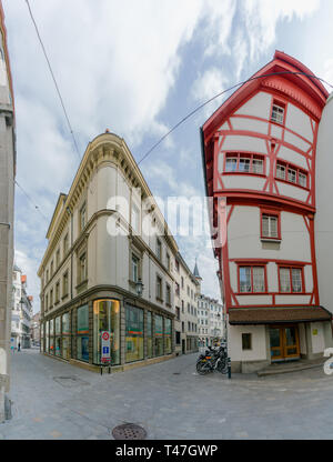 St. Gallen, SG/Schweiz - April 8, 2019: Blick auf die historische Altstadt in der Schweizer Stadt Sankt Gallen Stockfoto