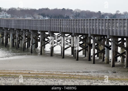 Pulver Nummer Brücke an der Dämmerung in Duxbury, Massachusetts Stockfoto