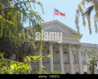 Imposante Sitz von Santiago des Nationalen Kongresses von Chile, im Zentrum von Santiago de Chile, die Hauptstadt und die grösste Stadt in Chile. Stockfoto