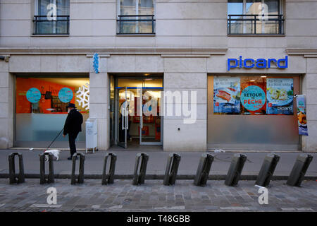 Picard Surgelés, 21 Rue Legendre, Paris, Frankreich. aussen Storefront eines gefrorenen Lebensmittel Supermarkt. Stockfoto