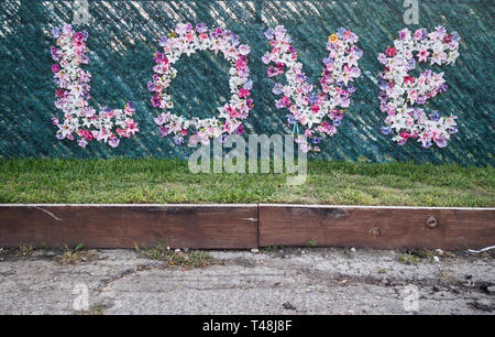Liebe Zeichen auf einem Zaun Stockfoto