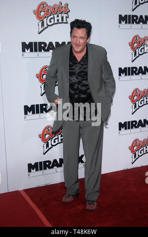 LOS ANGELES, Ca. September 29, 2003: Schauspieler Michael Madsen & Frau DE ANNA am Los Angeles Premiere seines neuen Films Kill Bill. Stockfoto