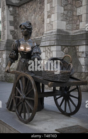 Bronzestatue von Molly Malone in Dublin, Irland Stockfoto