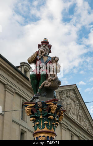 Bern, Schweiz - 25. Juni 2017: Kind Esser oder Ogre Brunnen Stockfoto