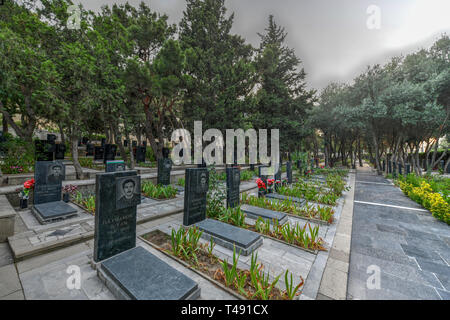 Baku, Aserbaidschan - Juli 14., 2018. Gasse der Märtyrer im Hochland Park in Baku, Aserbaidschan. Stockfoto