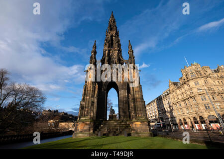 Das Scott Monument zu den schottischen Autor Sir Walter Scott, Edinburgh, Schottland, Großbritannien, Europa Stockfoto