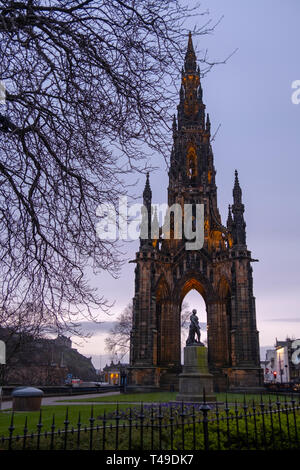 Das Scott Monument zu den schottischen Autor Sir Walter Scott, Edinburgh, Schottland, Großbritannien, Europa Stockfoto