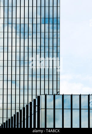 St. Gallen, SG/Schweiz - April 8, 2019: Detaillierte Ansicht der modernen Rathaus Gebäude in der Stadt von Sankt Gallen in der Schweiz Stockfoto