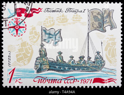 Udssr - ca. 1971: einen Stempel in der UDSSR gedruckt, zeigt ein Bild mit einem kleinen Boot von Peter I. der Große, ca. 1971 Stockfoto